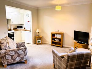 Photo 1- click for photo gallery